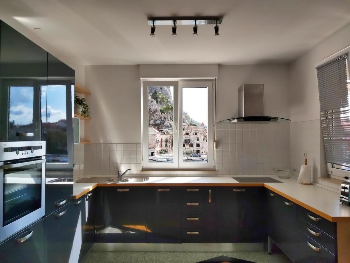 Apartmán Mitra Zonata Pink Omiš Exteriér fotografie