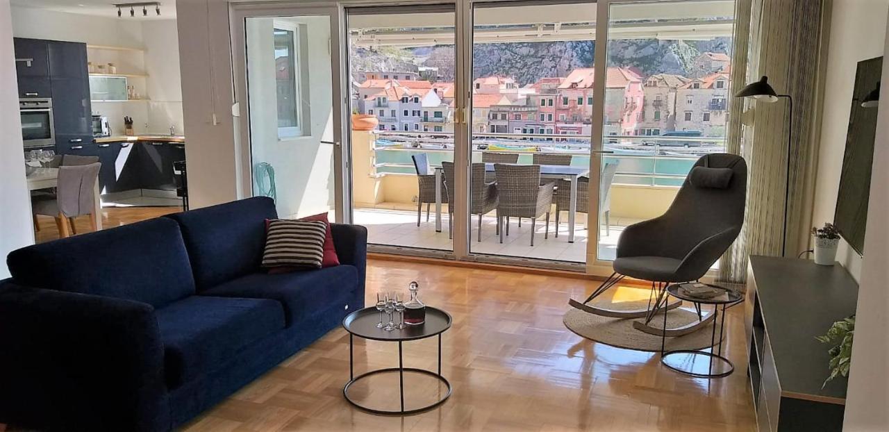 Apartmán Mitra Zonata Pink Omiš Exteriér fotografie