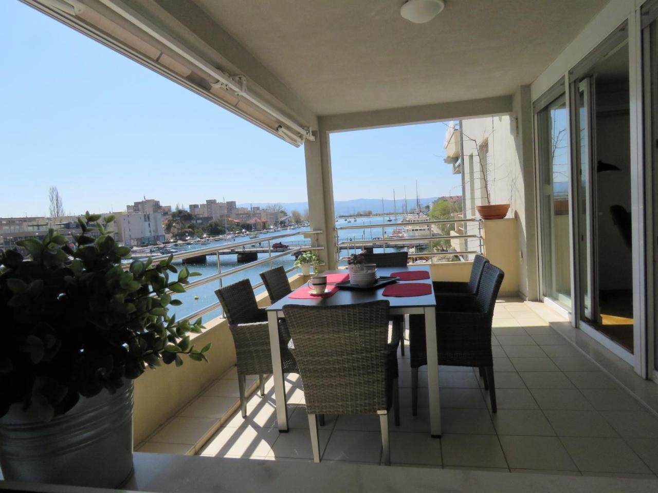 Apartmán Mitra Zonata Pink Omiš Exteriér fotografie