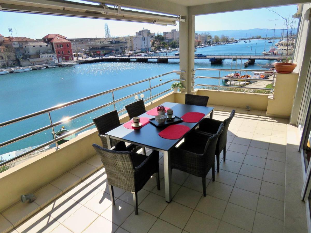 Apartmán Mitra Zonata Pink Omiš Exteriér fotografie