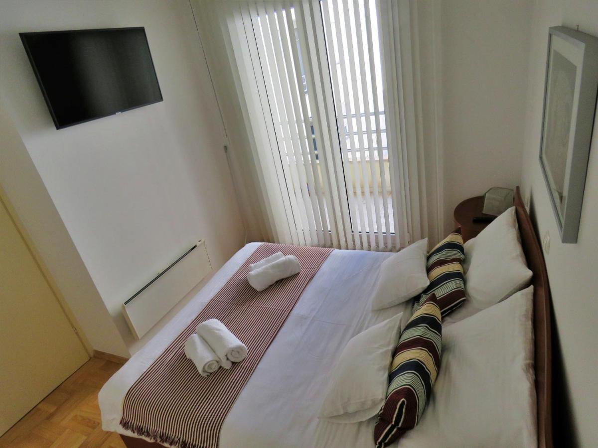 Apartmán Mitra Zonata Pink Omiš Exteriér fotografie