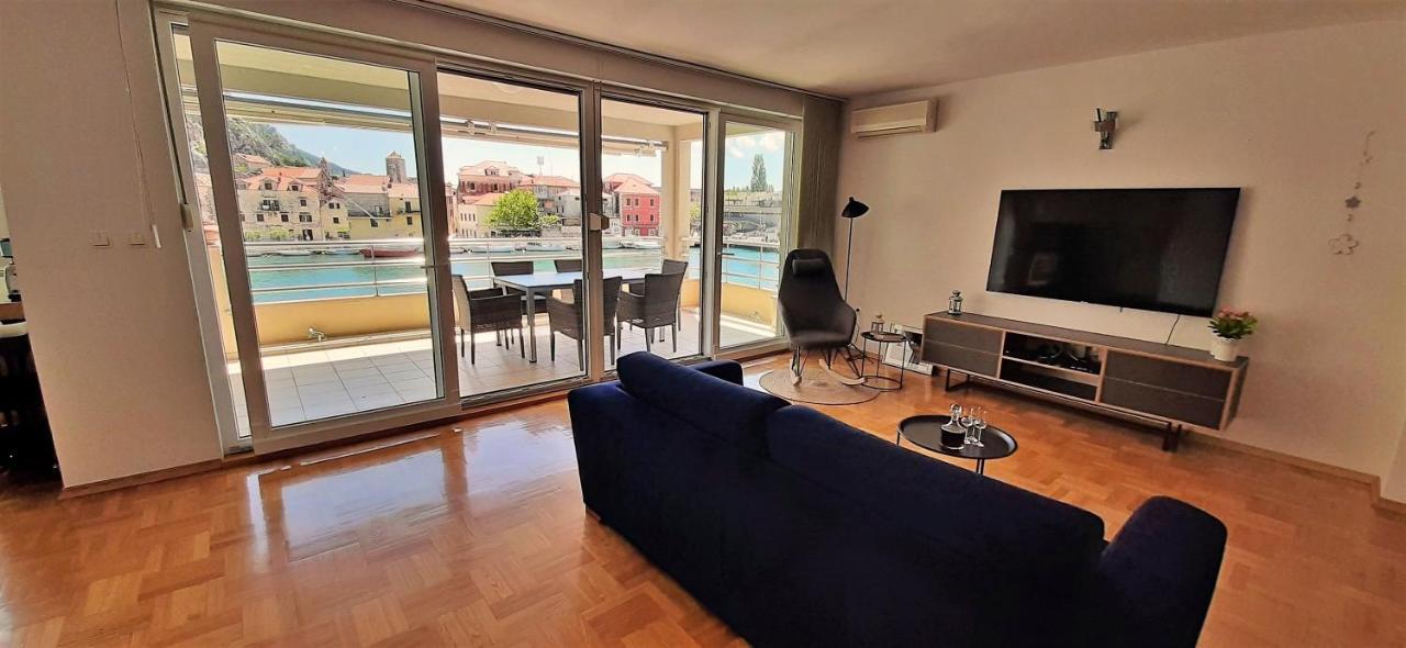 Apartmán Mitra Zonata Pink Omiš Exteriér fotografie
